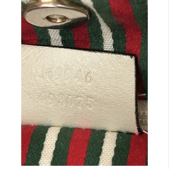 Gucci Eclipse Leather shoulder bag - Picture 8 of 8